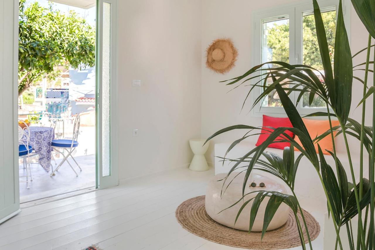 Bohemian Nest - Cheerful 2-Bedroom Villa With Pool Dhavgáta Zewnętrze zdjęcie